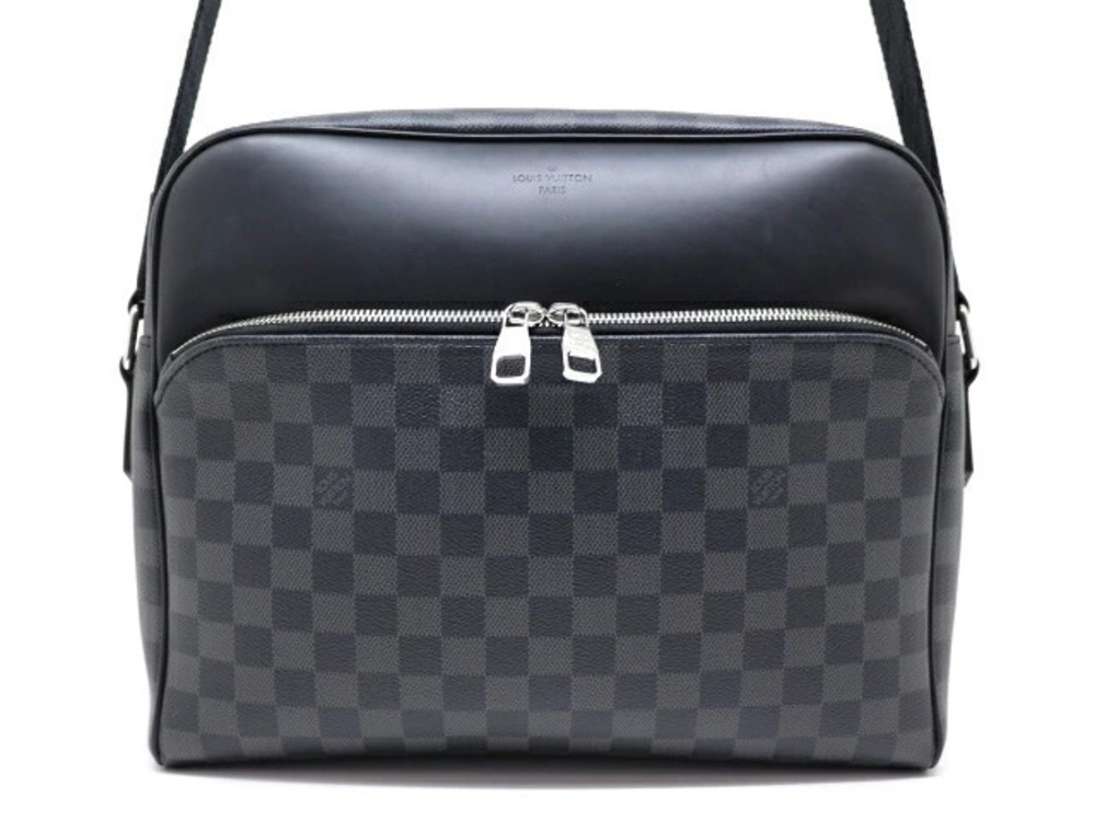 LOUIS VUITTON Bag Shoulder Dayton Damier Graphite Black